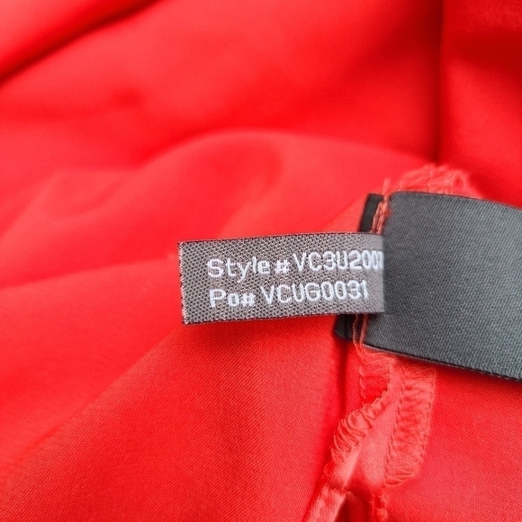 Vince Camuto Coral Shift Dress with Sheer Top Ruffle, Size Medium - Picture 9 of 9